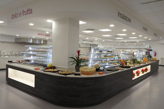 Arredo di self service: ospedale - Roma